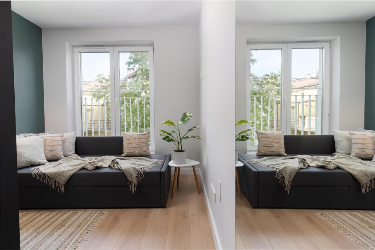 Smart Apartments - Old Town & Main Train Station - By Upstairs Krakow Exterior photo