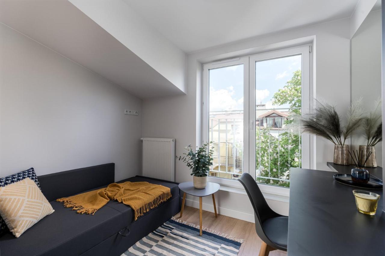 Smart Apartments - Old Town & Main Train Station - By Upstairs Krakow Exterior photo